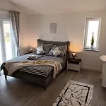 Villa Sarah